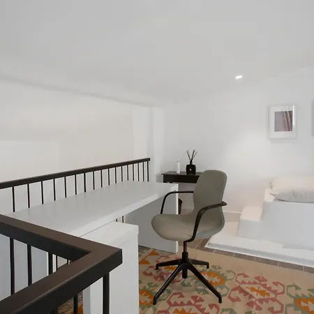 The Village Loft Canico (Madeira)